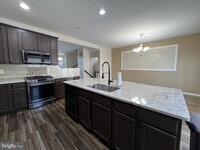 Building Photo - 2153 Potomac Club Pkwy