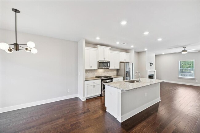 Building Photo - 1339 Callahan Cv