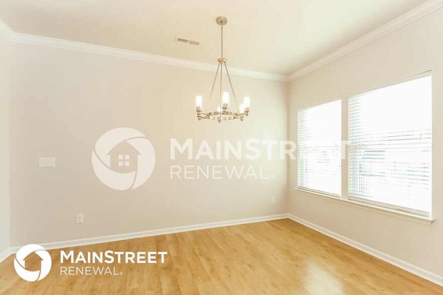 Building Photo - 1161 Rainier Ln