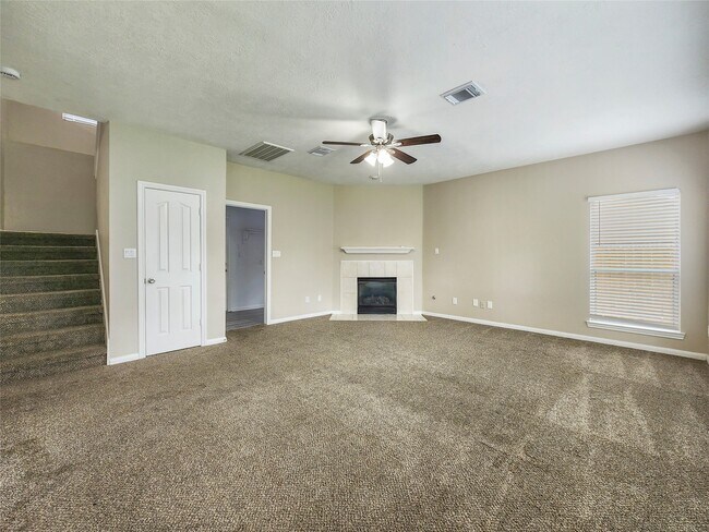 Building Photo - 11906 Cottonwood Ln