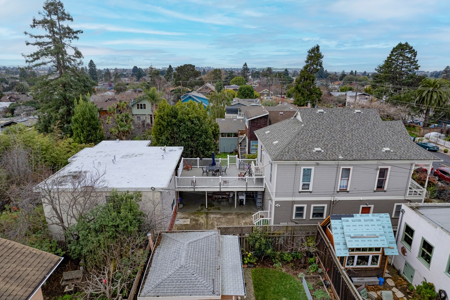 Building Photo - 1716 Rose St