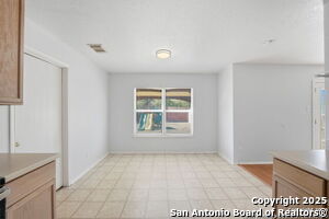 Building Photo - 535 Centro Hermosa