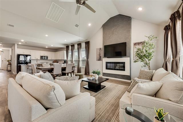 Building Photo - 1201 Cinco Treaty Trl