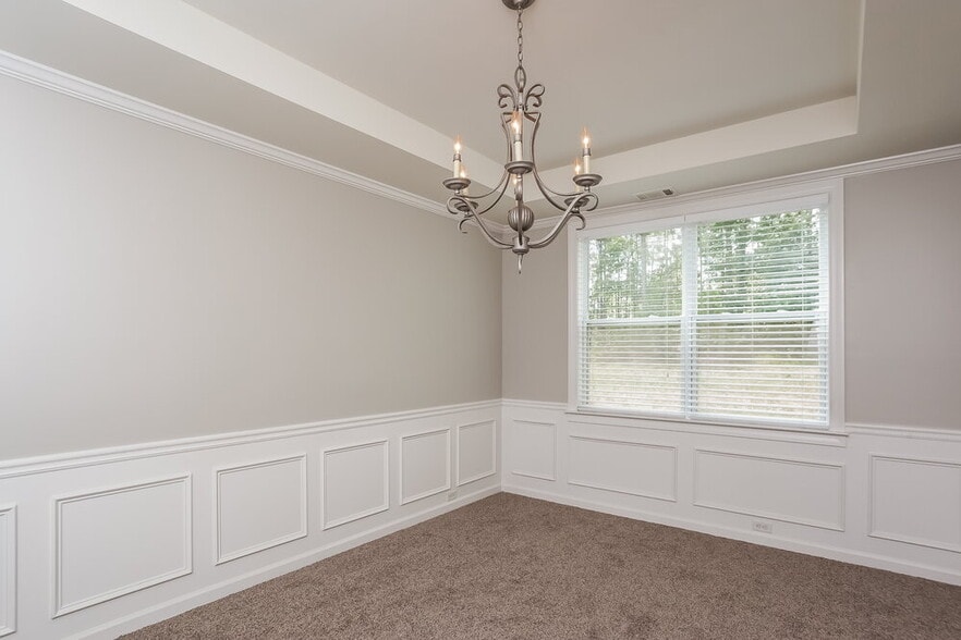 Building Photo - 2528 Mockingbird Ln