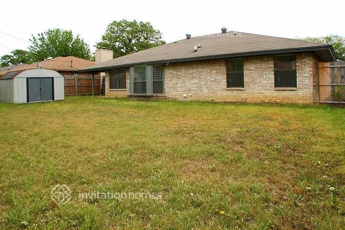 Building Photo - 2127 Chapel Downs Dr