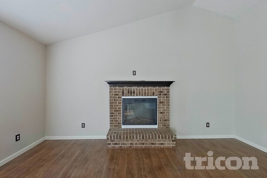 Building Photo - 5128 Seckman Ridge Way