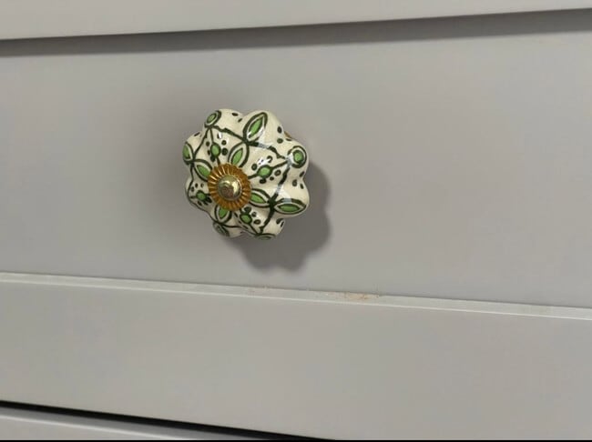 Assorted ceramic knobs in the kitchen. - 3477 Hibiscus St