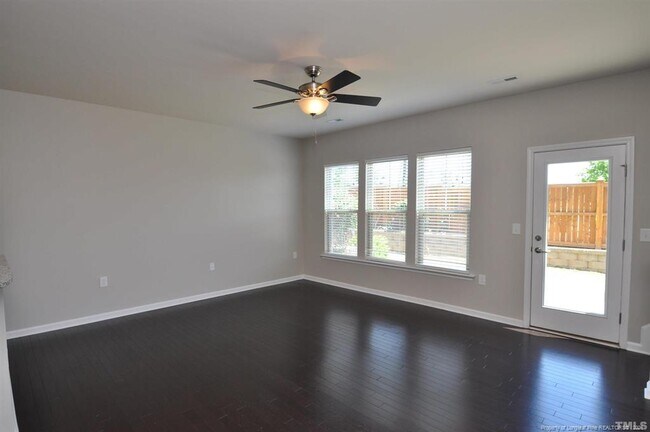 Building Photo - 209 Brier Crossings Loop