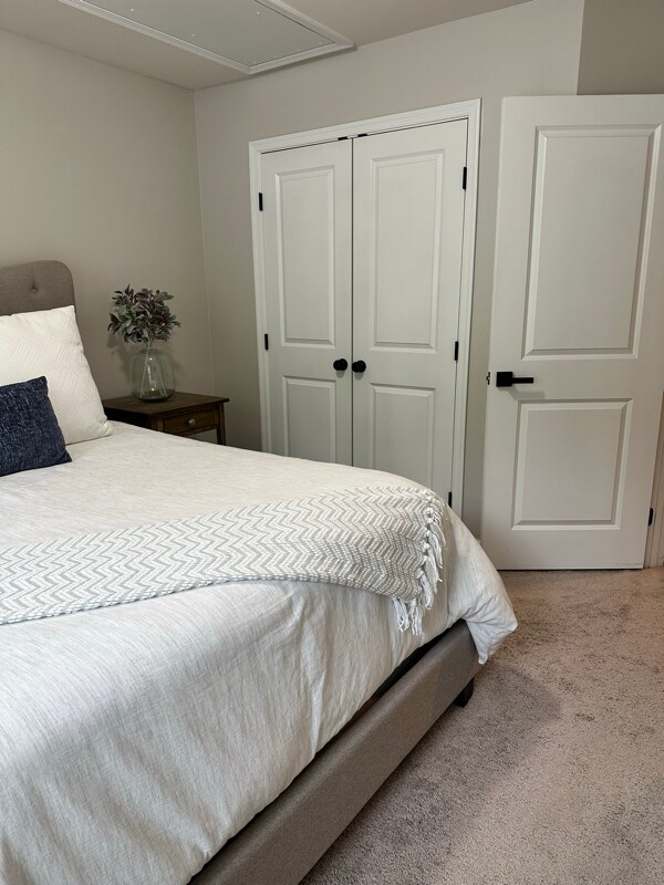 Building Photo - 6834 Colonial Garden Dr