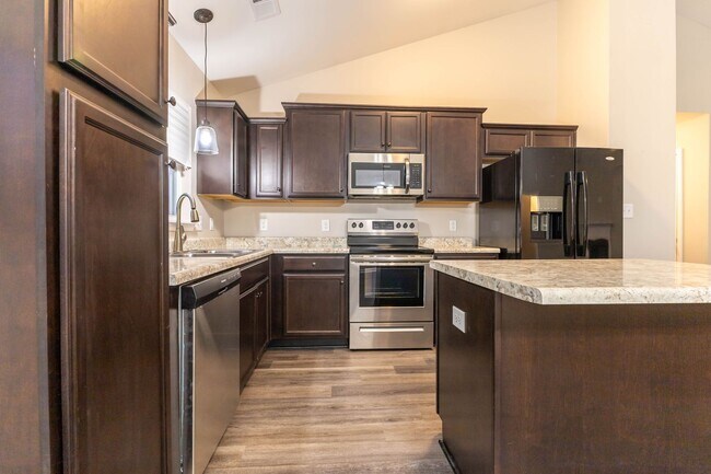 Building Photo - Ready NOW! Close to MARSOC, Stone Bay & MCB Camp LeJeune Sneads Ferry Gates