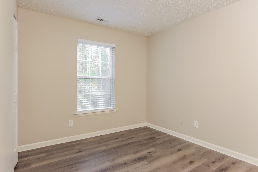 Building Photo - 5700 Brambleton Ave