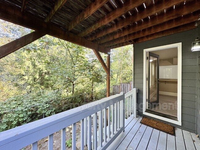 Building Photo - 11347 NW Kimble Ct