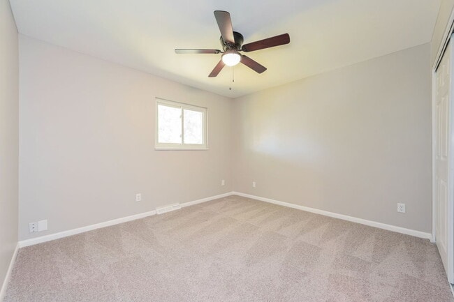 Building Photo - "Charming 4-Bedroom Home with 2 Full Baths...