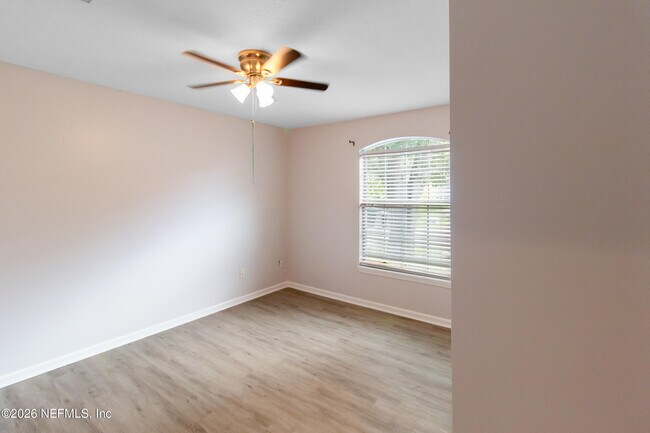 Building Photo - 1216 Brookwood Bluff Rd E