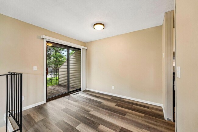Building Photo - 6130 72nd Ln N
