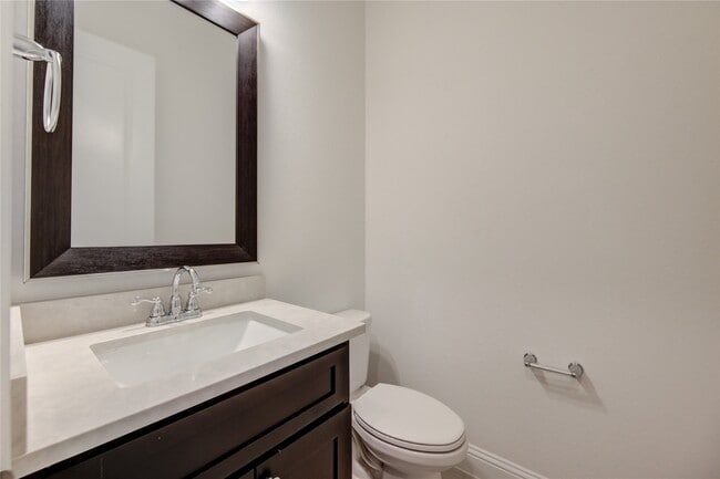 Building Photo - 625 Cape Capri Dr