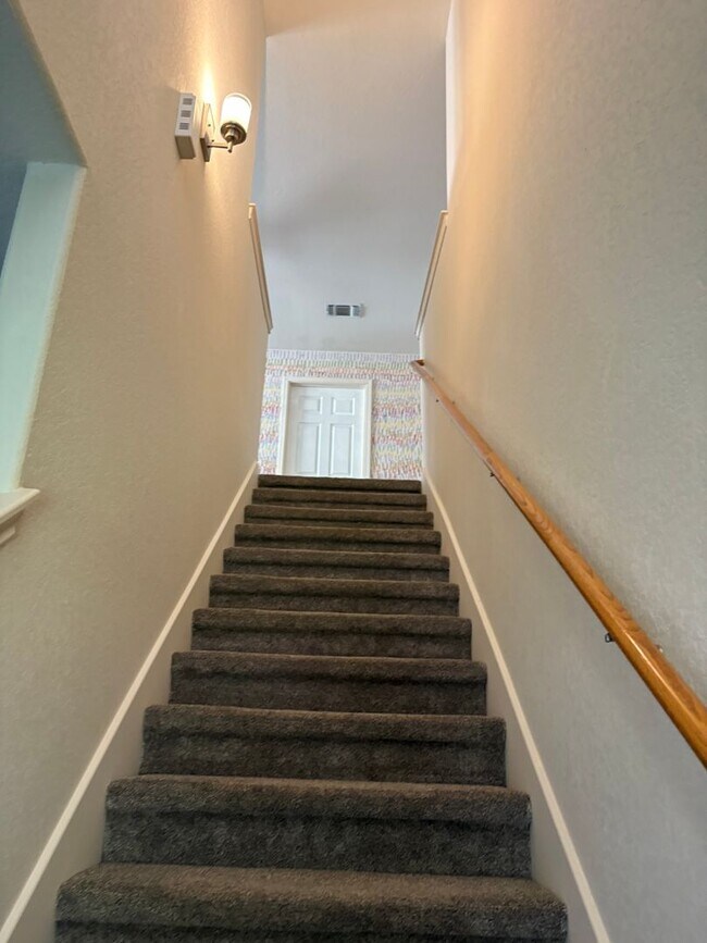 Building Photo - Beautiful home in Town Creek Village - Cibolo