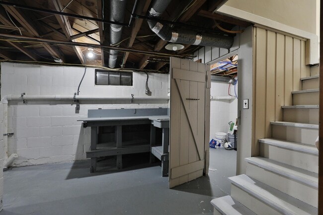 Building Photo - 124 N Gould Rd