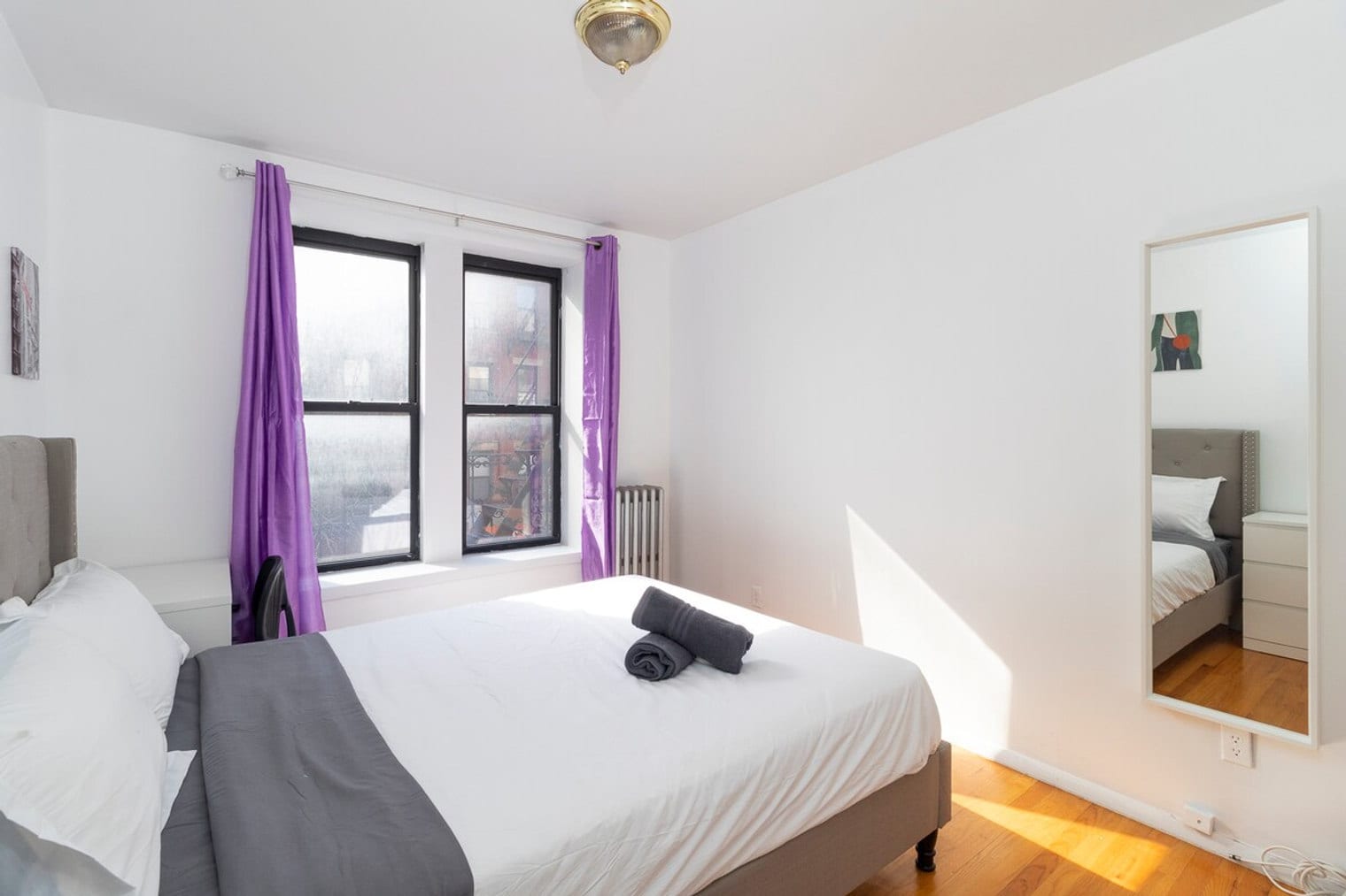 Building Photo - 340 E 94th St