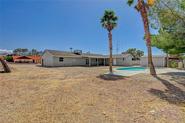 Building Photo - 1580 Quarter Horse Dr