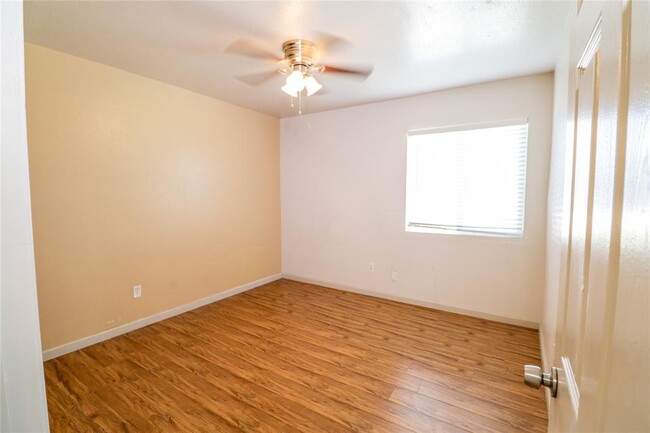 Building Photo - 12635 Ashford Meadow Dr