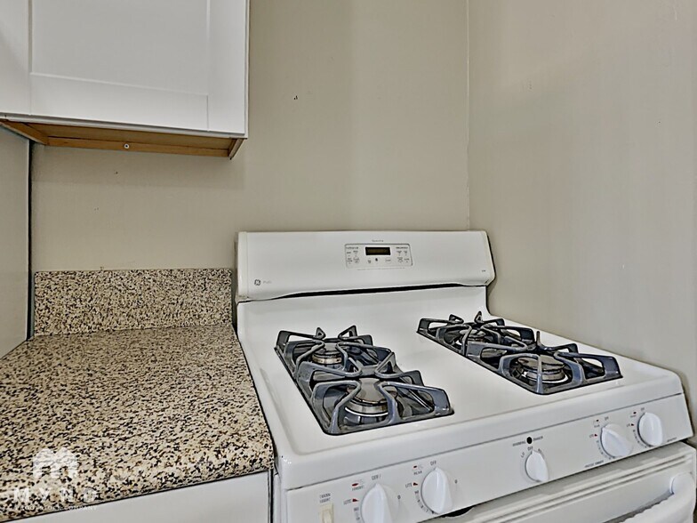 Building Photo - 470 Capitol Hill Ave