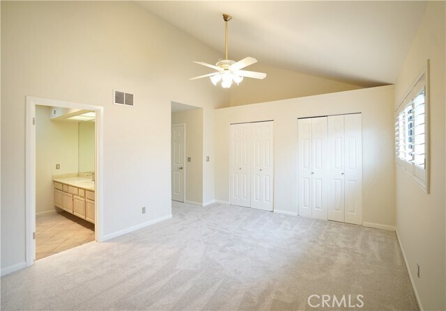 Building Photo - 14025 Riverside Dr