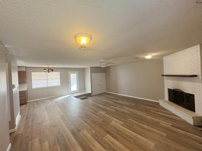 Building Photo - 1407 Hunt St