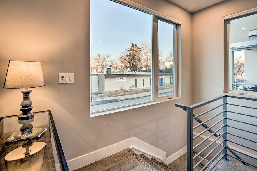 Building Photo - 4545 Tennyson St