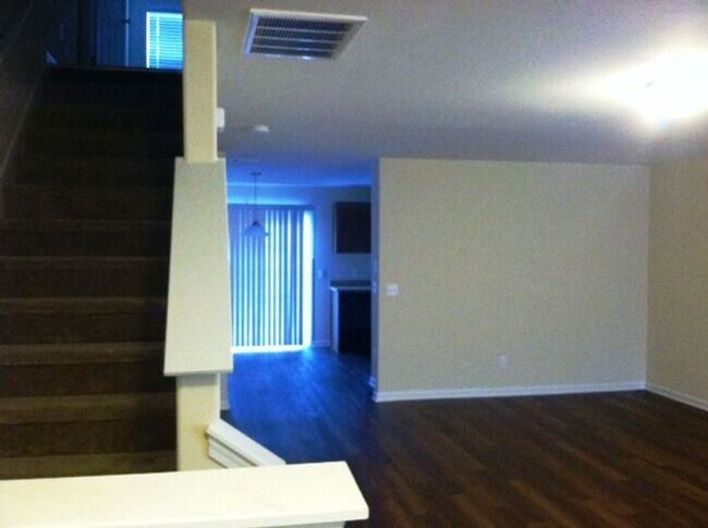 Building Photo - 80 BC