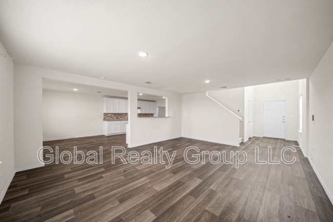 Building Photo - 6022 Bluestem Wy