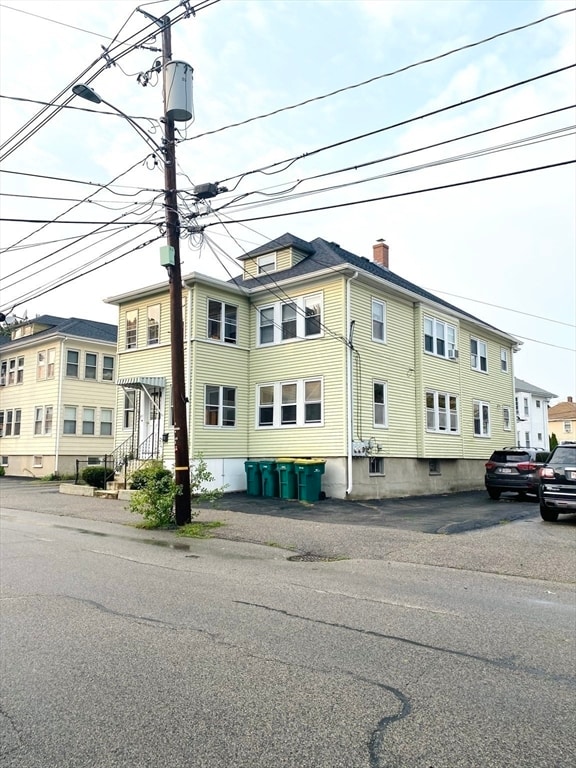 Building Photo - 37 Walnut Ct