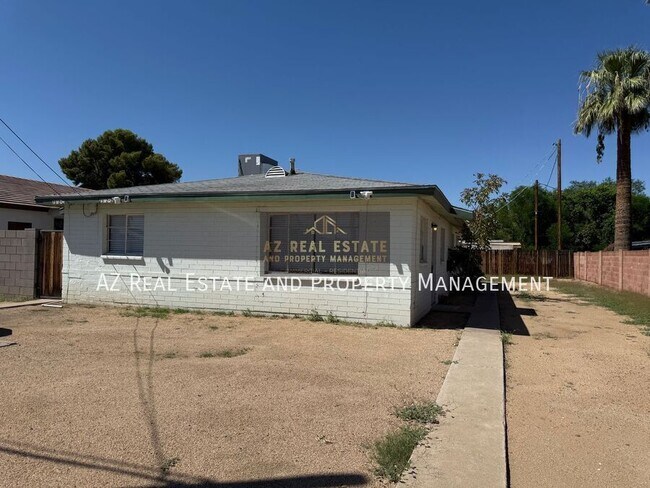 Building Photo - 7532 N 21st Ave