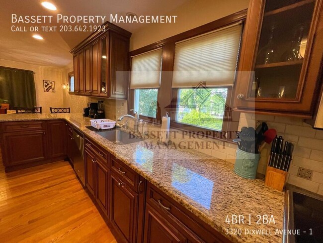 Building Photo - 3320 Dixwell Ave