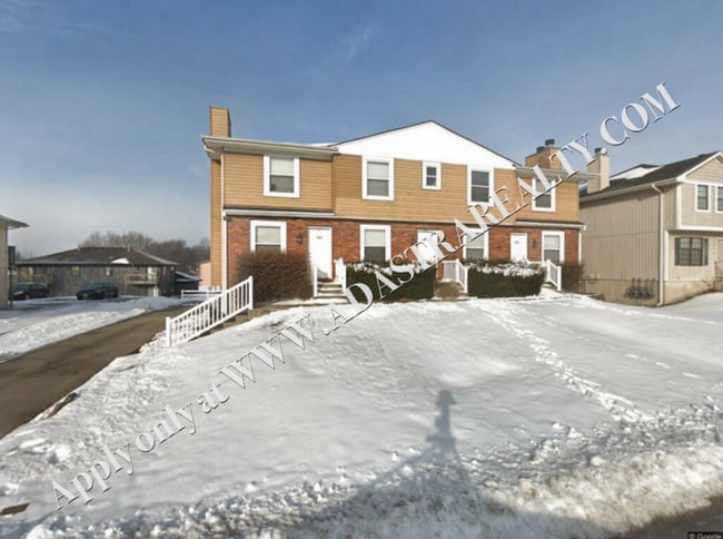 Primary Photo - Affordable Appartment in Blue Springs-Avai...