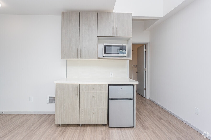 Primary Photo - Vistana Apartments