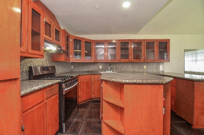 Building Photo - 11517 Bannister Ln