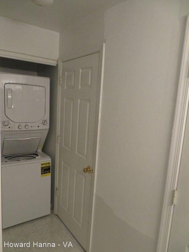 Building Photo - 2 br, 2 bath House - 520 Mary Robert Lane ...