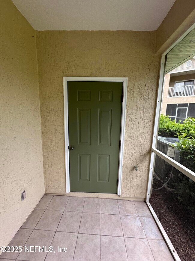 Building Photo - 3750 Silver Bluff Blvd