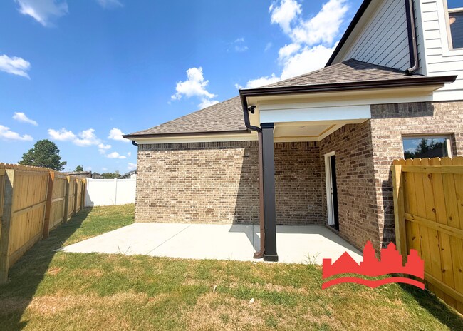 Building Photo - Dec Special - December rent free and half off January rent. New Build in Oakland, TN!