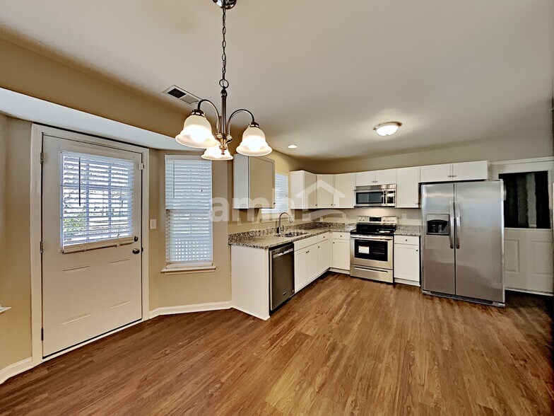 Building Photo - 12208 Shiro Ct