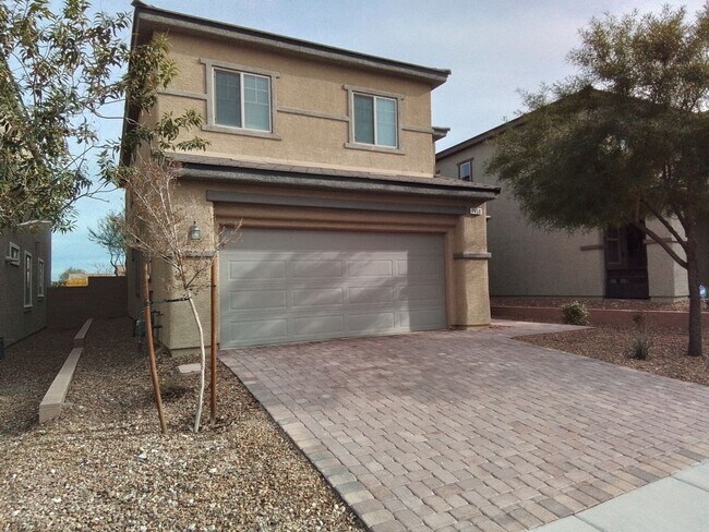 Building Photo - Spacious 3-Bed, 2-Bath Home in Prime Las Vegas Location
