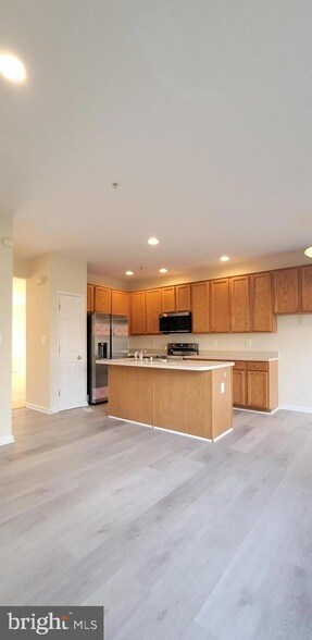 Building Photo - 3140 Galaxy Way