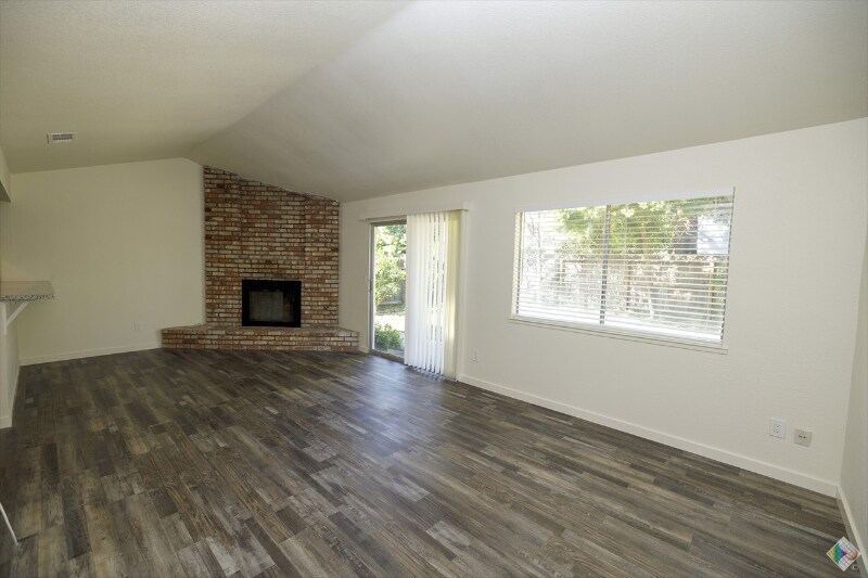 Building Photo - 3801 Lamborghini Ln