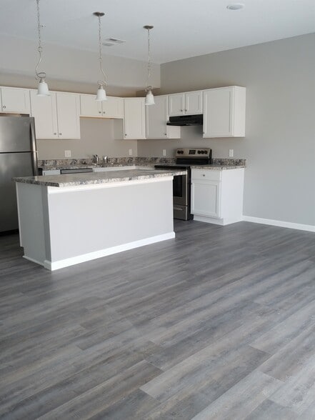 Building Photo - Evard Place - Solar Powered