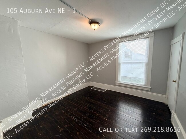 Building Photo - 105 Auburn Ave NE