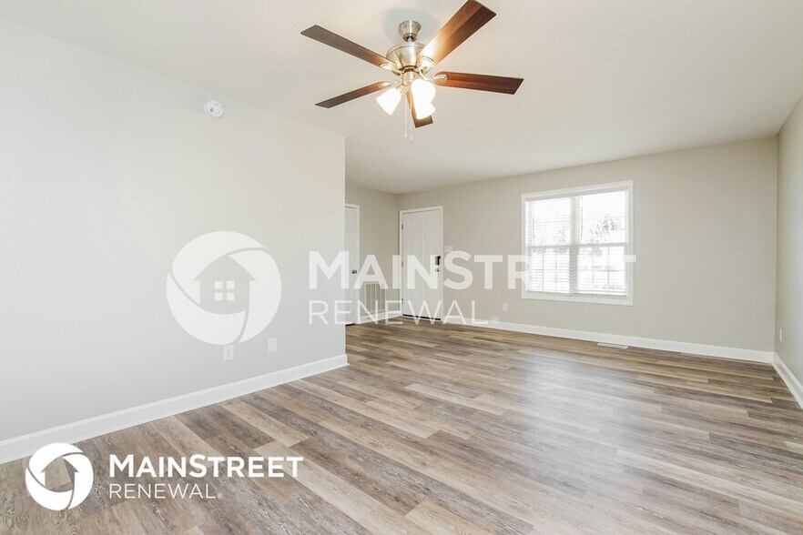Building Photo - 127 Yellow Stone Ln