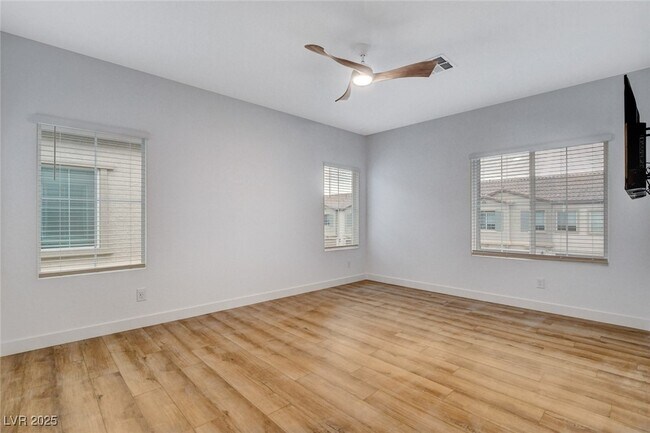 Building Photo - 237 Callen Falls Ave