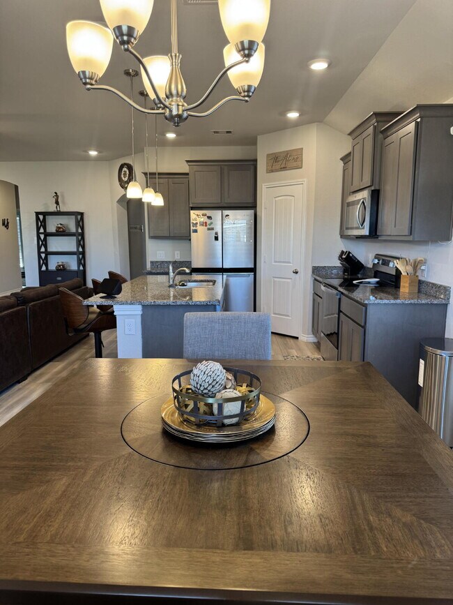 Building Photo - "Charming 3-Bed, 2-Bath Home in Bryan, TX!"