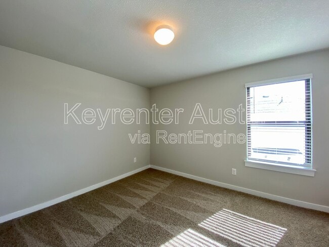Building Photo - 520 Fieldwood Dr